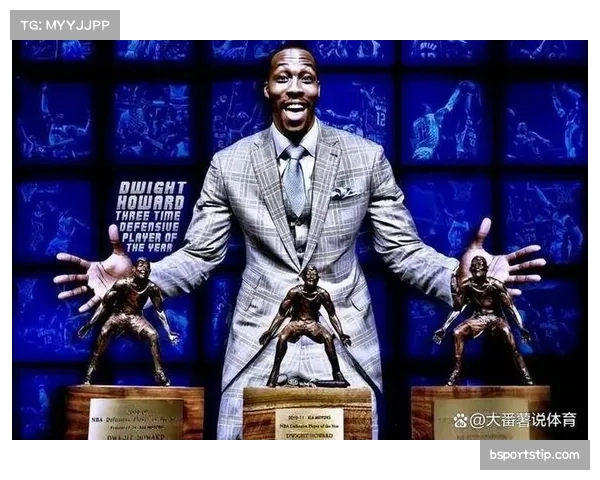 四川女篮81-77力克上海 霍华德22+12篮板统治内线